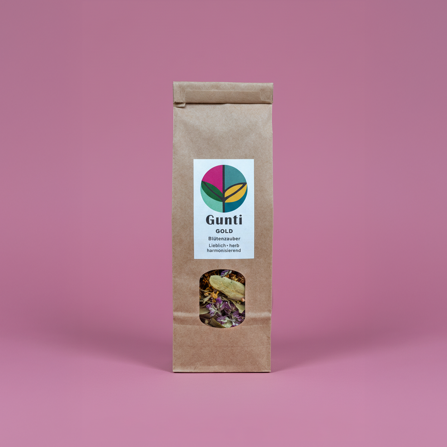 Blütenzauber Kräutertee von GuntiGold – Produktverpackung vorne